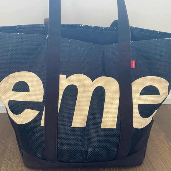 Supreme Beach Bag Tote - Picture 3 of 8